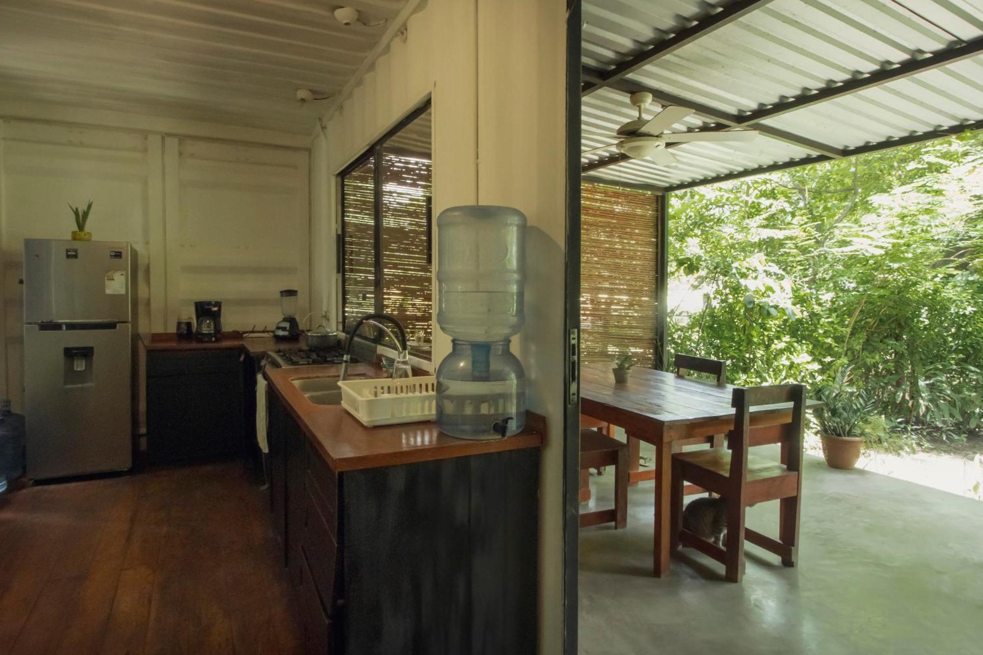 Bed and Breakfast Mola Mola Surf Popoyo Exterior foto